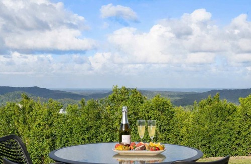 Ninderry House | Luxe Villa - Ocean Views, 15km to Coolum Beach