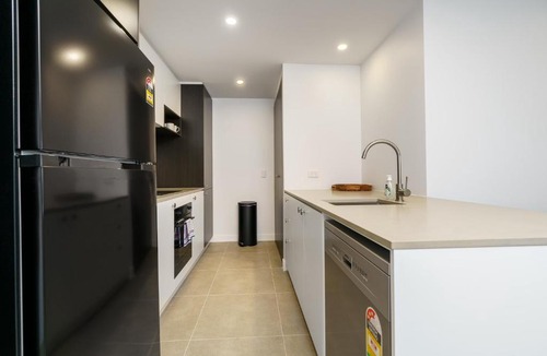 Phillip Apartment | Luxurious 2BR Escape with Exceptional Amenities - Hosted by Canstay