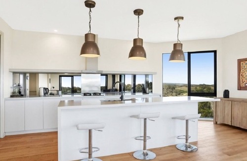 Fingal House | Luxurious Home at Moonah Links Golf Resort