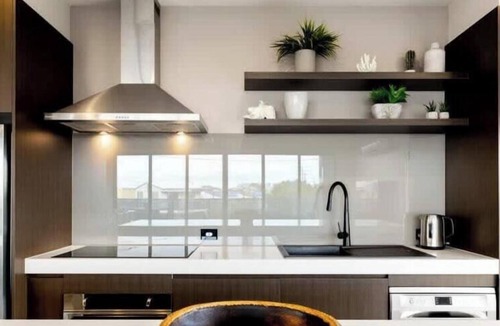 Sunderland Bay House | Luxurious Home Close to The Beach