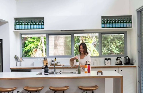 Box Head Villa | Luxuriously Spacious 2 Level Beach Escape