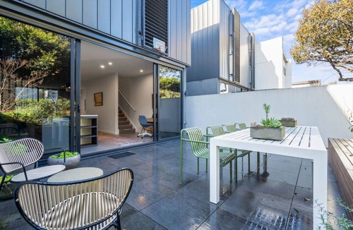 Caulfield North House | Luxury 3 storey residence