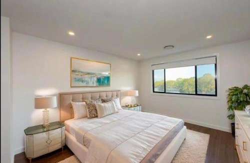 Rouse Hill Villa | Luxury 5 Bedroom Rouse Hill Home