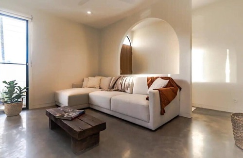 Marcoola Villa | Luxury Beachside Villa