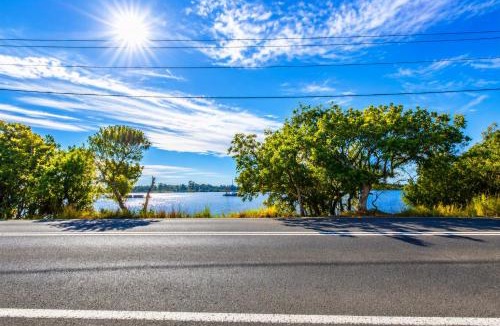 Port Macquarie Other | Luxury Caravan on Hastings River