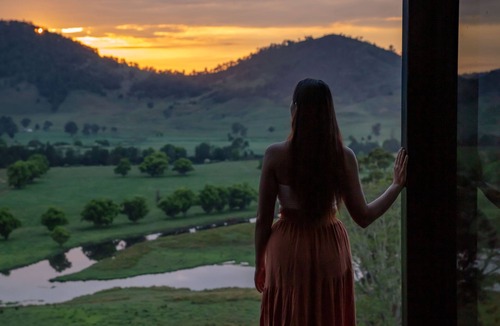 Conondale House | Luxury Guesthouse on a Scenic Private Farm with Breathtaking Views