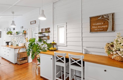 Albany Cottage | Luxury Heritage Cottage with Harbour Views in Albany