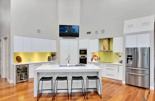 Luddenham House | Luxury Home in a Golf Estate