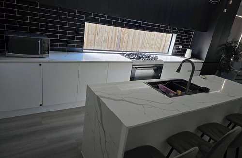 Mickleham House | Luxury living accommodation in Victoria