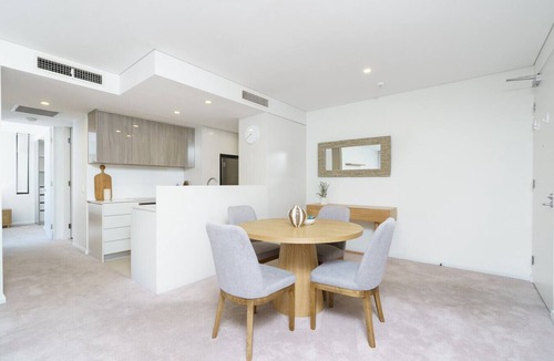 Barton Apartment | Luxury Newly Furnished 2BR Apartment in Barton