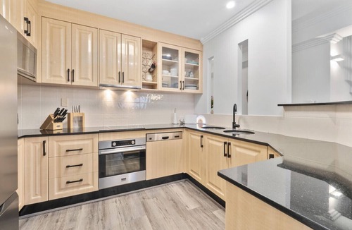 Cairns Apartment | Luxury Oceanview Penthouse Cairns City