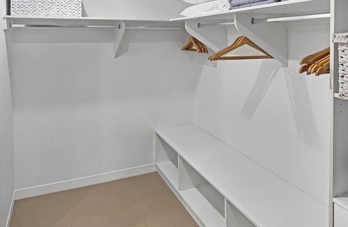 Broadbeach Apartment | Luxury Oracle Tower 2 Ocean Views 32nd floor