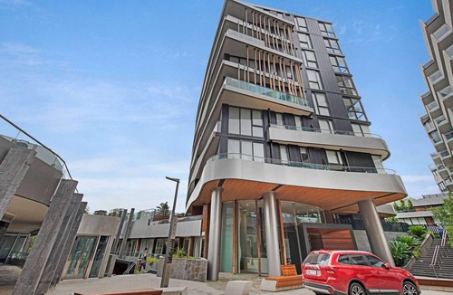 Abbotsford Apartment | Luxury overlooking the Yarra