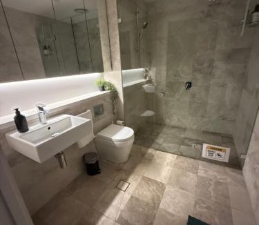 Sydney Olympic Park Apartment | Luxury Penthouse Sydney Skyline Views