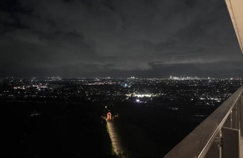 Sydney Olympic Park Apartment | Luxury Penthouse Sydney Skyline Views