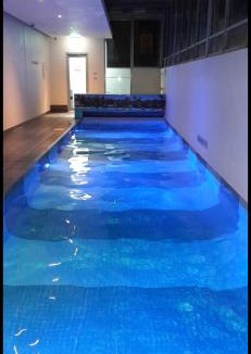 Port Melbourne Apartment | luxury & perfect beach location!