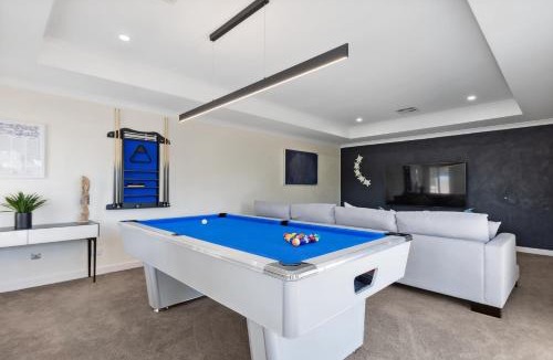 North Yunderup House | Luxury Riverside Escape with Private Jetty on the Murray River