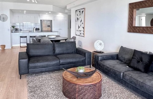 Broadbeach Apartment | Luxury Sierra Grand Stay Ocean Views 3BR Level 18