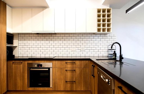 Fitzroy Apartment | Luxury spacious 2 Bedroom Fitzroy Apartment