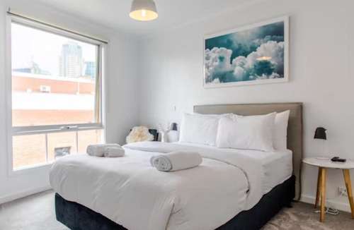 Fitzroy Apartment | Luxury spacious 2 Bedroom Fitzroy Apartment