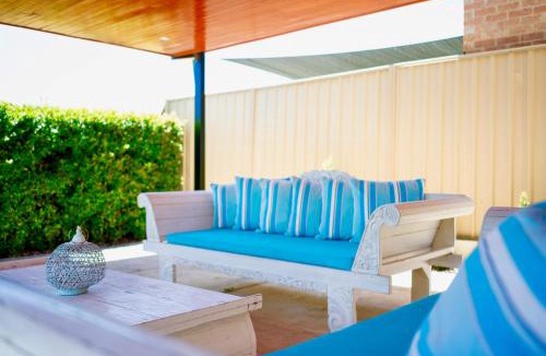 Munster House | Luxury Villa W Pool & Spa 5 BEDROOMS