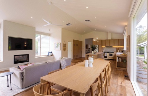 Balnarring House | Luxury Villas Balnarring Botanical Cottage (Heated Pool)