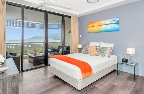 Cairns North Apartment | Luxury waterfront sea view apartment - do not book