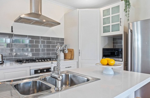 Ballarat House | Lyons Corner Central Ballatat
