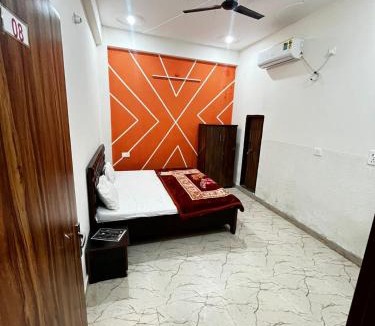 Vrindavan House | Maa Kalaa Dham