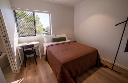 Andergrove Cabin | Mackay Adventure Lodge