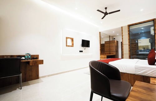 Thane West Hotel | Madhav Residency Hotel & Banquet, Kalyan, Mumbai