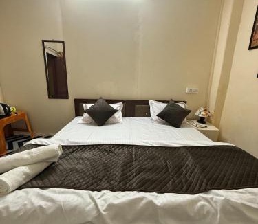 Naini House | madho kutumb hostel ganga