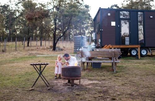 Howes Valley House | Maggies Farm Stay by Tiny Away