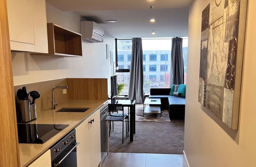 Braddon Apartment | Magic at Midnight - Braddon CBD
