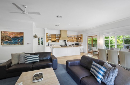 Lucaston House | Magical Lucindale - 4 Bedroom House