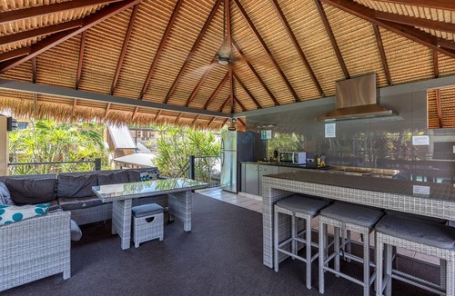 Port Douglas Apartment | Magnificent 2 bed unit in heart of Port Douglas