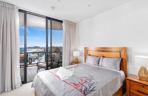Palm Beach Apartment | Magnoli - Hosted by Burleigh Letting