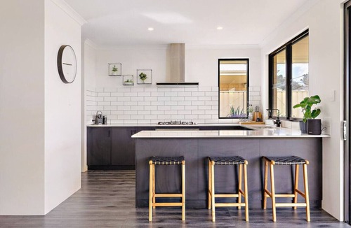Dunsborough House | Mainbreak Dunsborough – Stylish Coastal Retreat