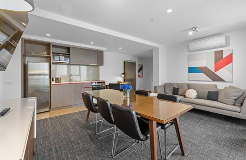 Abbotsford Hotel | MainStay Suites Abbotsford