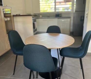 Remire Montjoly Apartment | Maison de ville Duplex T3 I Jardin