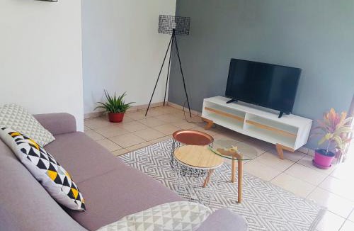 Remire Montjoly House | Maison sur la côte - jusqu'à 4 personnes