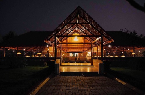 Hospet Resort | Maitri Heritage