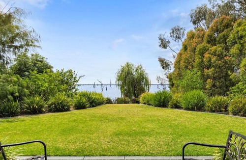 Yarrawonga House | Majestic On The Murray