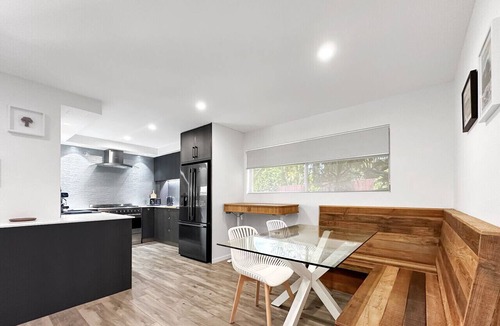 Mount Coolum Apartment | Makai Hawaiian for direction towards the ocean