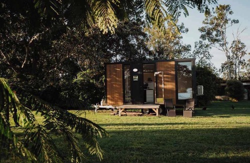 Colosseum House | Makowata Farm by Tiny Away