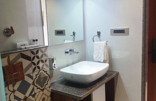 Sagar Hotel | Malaiya Landmark
