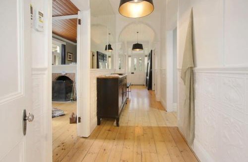 Beechworth House | Malakoff House - Charm & Luxury