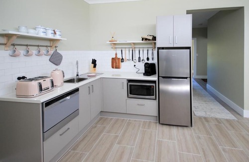 Witta Apartment | Maleny Hinterland Escape