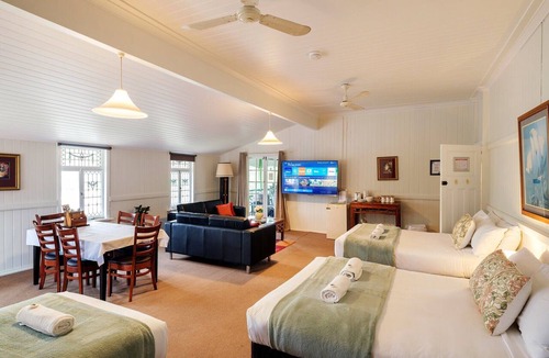 Maleny Hotel | Maleny Hotel