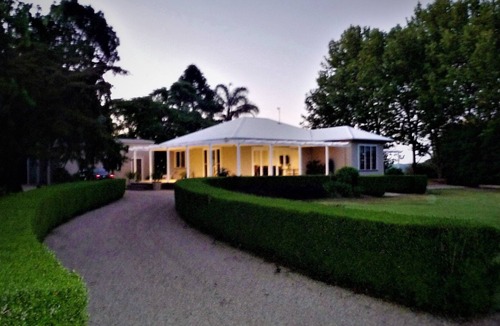Balmoral Ridge House | Maleny Secret. Glorious Location, Luxury Accommodation